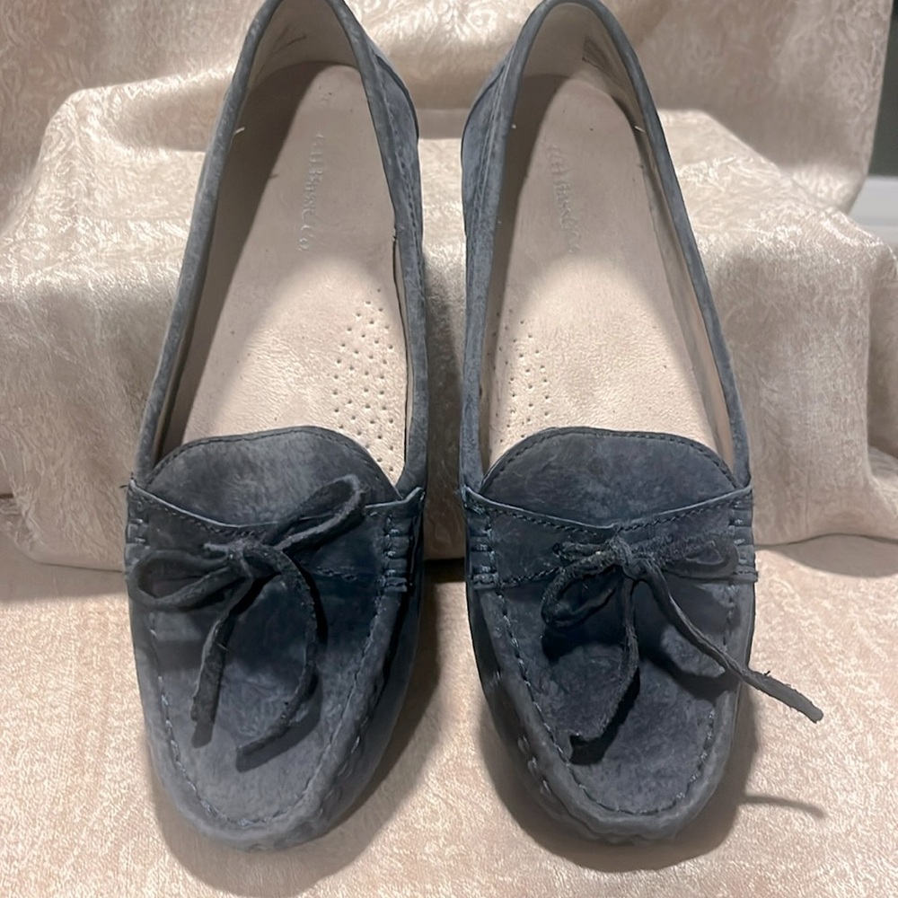 G.H. Bass Baylee Blue Suede Loafers Sz 6.5 Womens